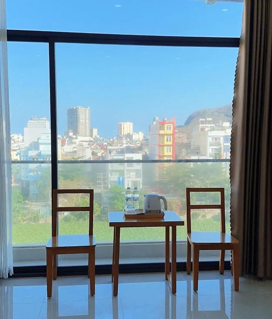 Family Hotel 头顿 2*,  越南